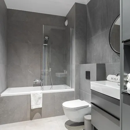 Scala 60C City Center Apartments With Parking By Lion Apartments Gdansk Exterior photo