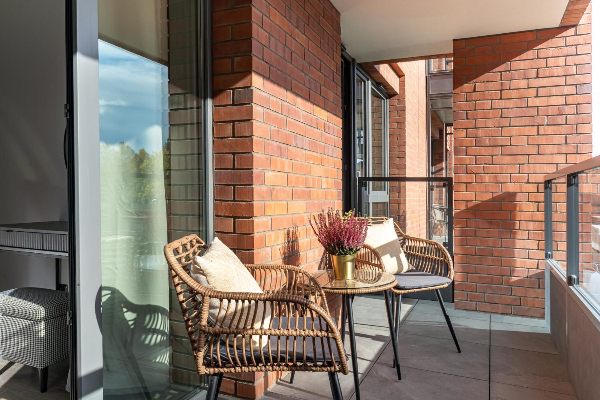 Scala 60c Center With Parking By Lion Apartment Gdansk